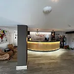 酒店 嘿佩尼斯科拉酒店 3*