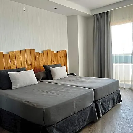 Hotel Hey 3*