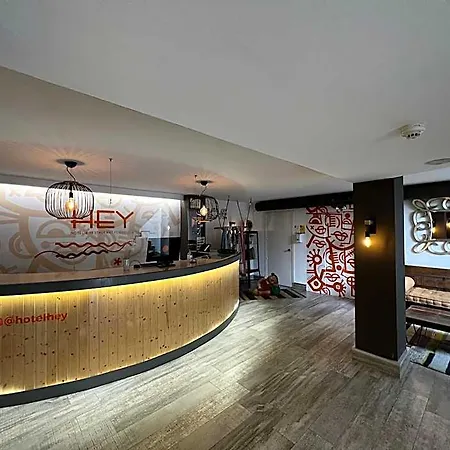 Hotel Hey 3*