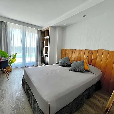 Hotel Hey 3*