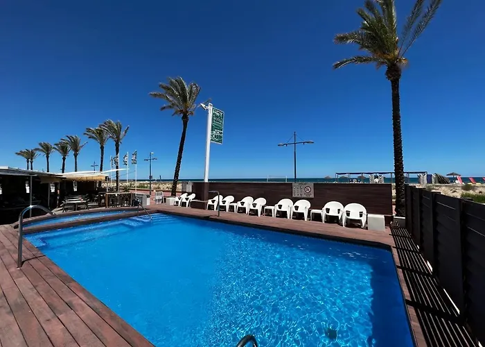 Hey Hotel 3*